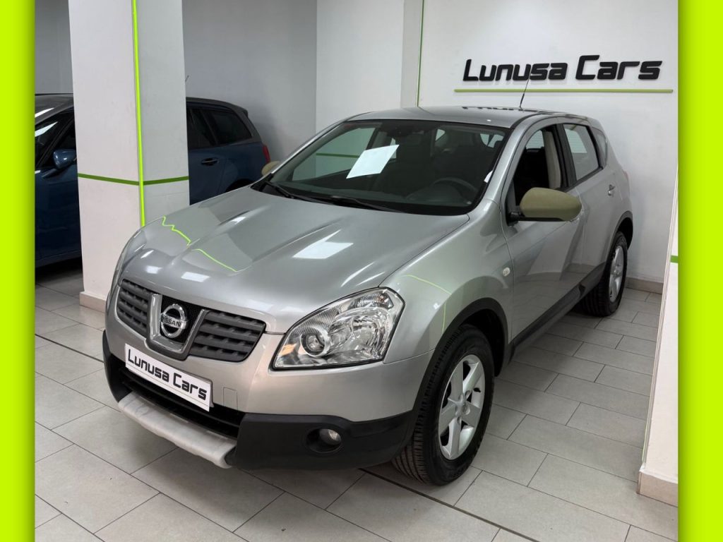 NISSAN QASHQAI 2.0 dCi ACENTA 4×2